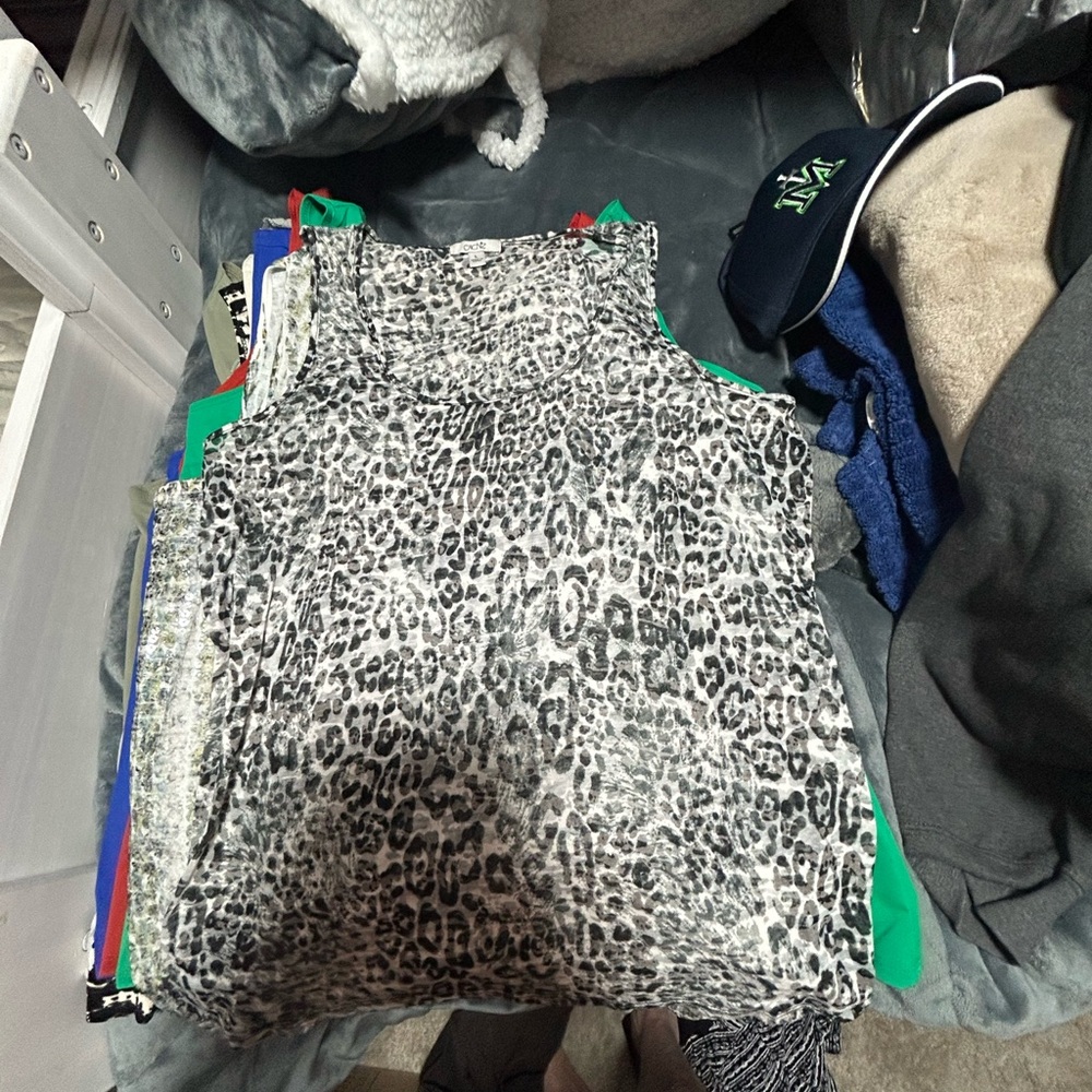 Chico's Gray Leopard-Print Sleeveless Tank
